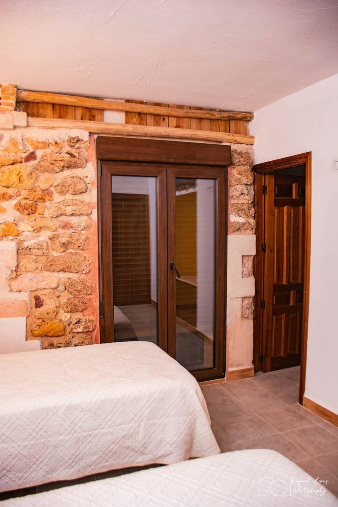 Casa Rural Torremontero Apartamentos Hornos Kültér fotó