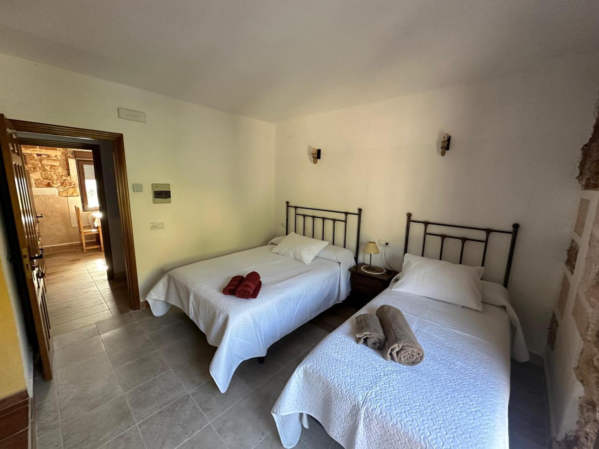 Casa Rural Torremontero Apartamentos Hornos Kültér fotó