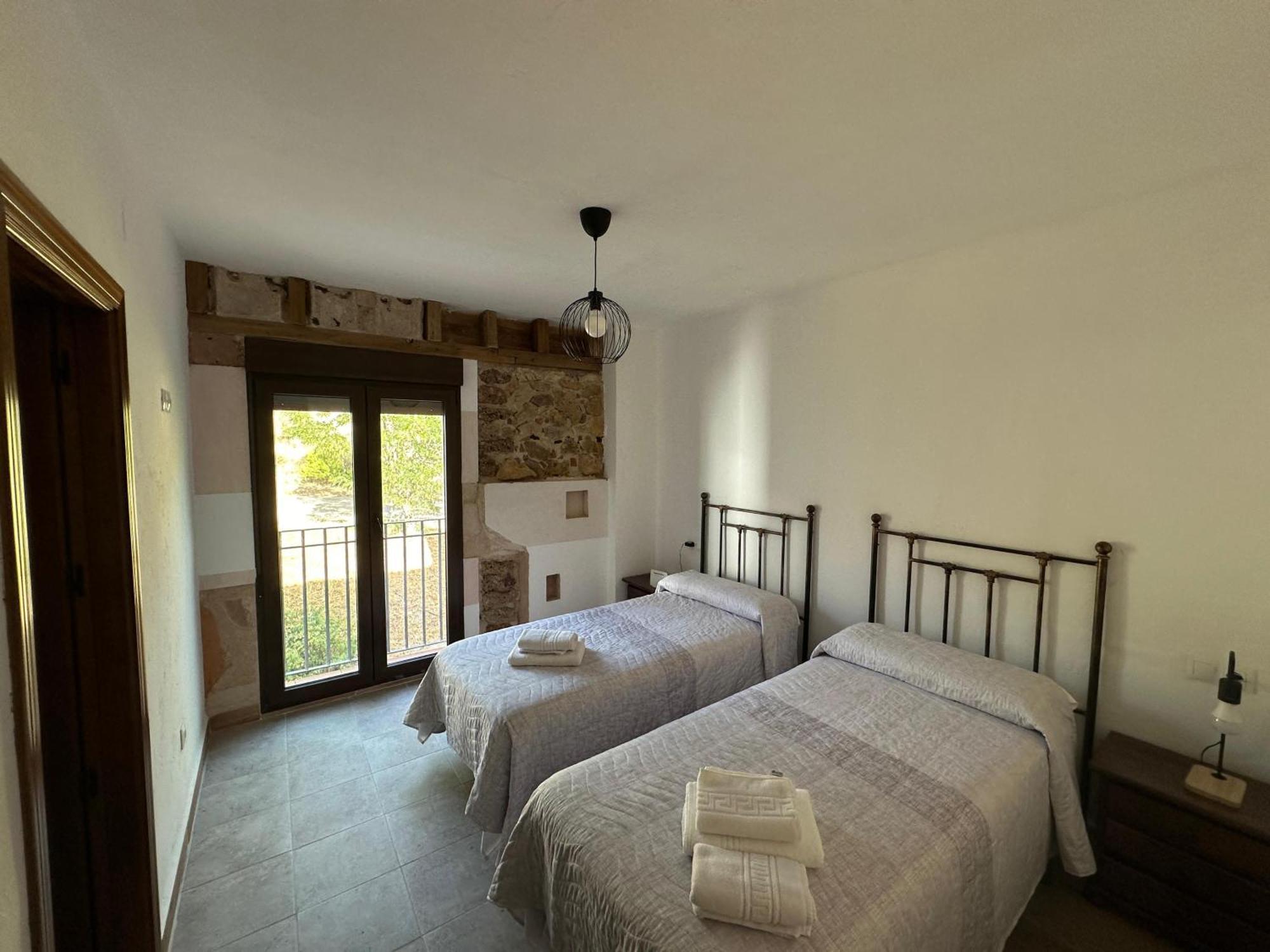 Casa Rural Torremontero Apartamentos Hornos Kültér fotó