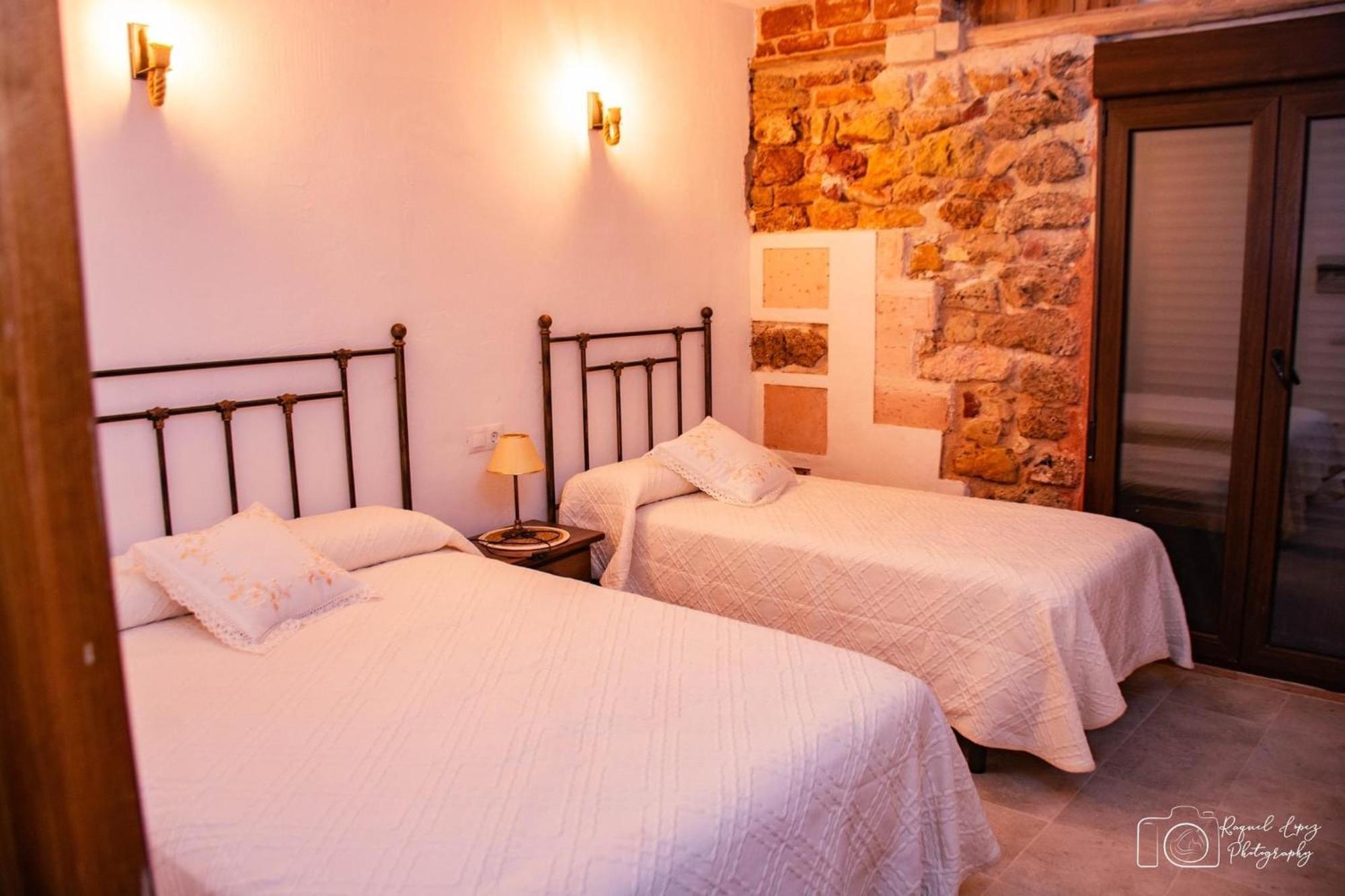 Casa Rural Torremontero Apartamentos Hornos Kültér fotó