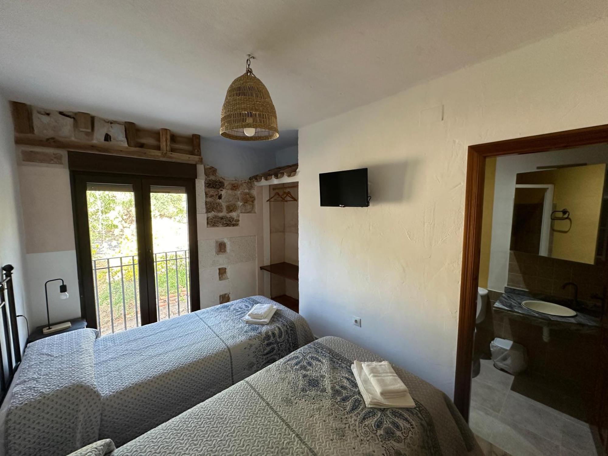 Casa Rural Torremontero Apartamentos Hornos Kültér fotó